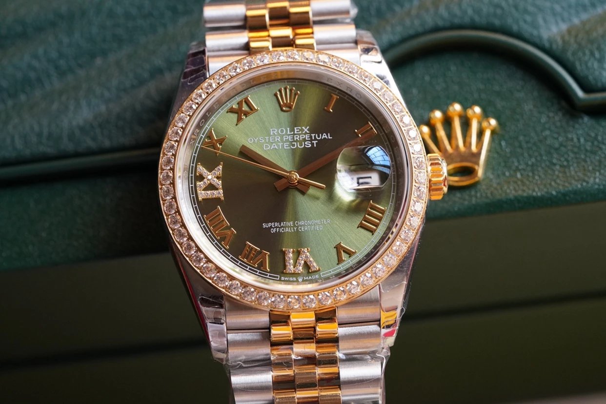 Rolex DATEJUST 36mm Oystersteel yellow gold and diamonds m126283rbr