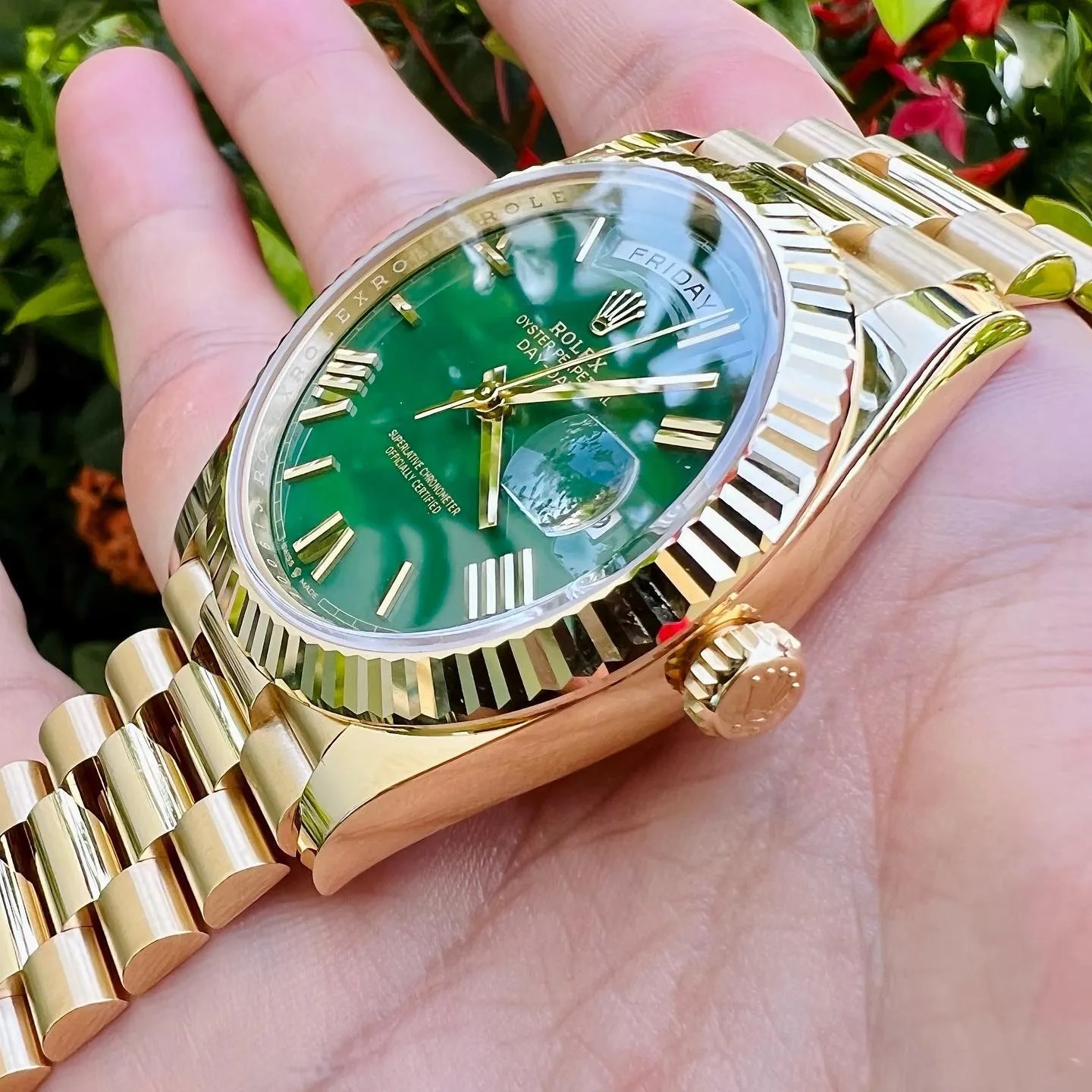 Rolex Day-Date Oyster 40 mm Yellow Gold Green Dial 228238