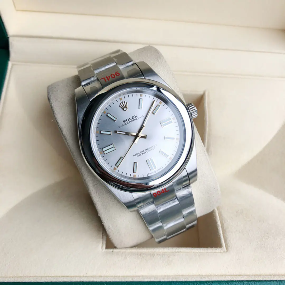 Rolex Oyster Perpetual 124300 41mm Silver Dial