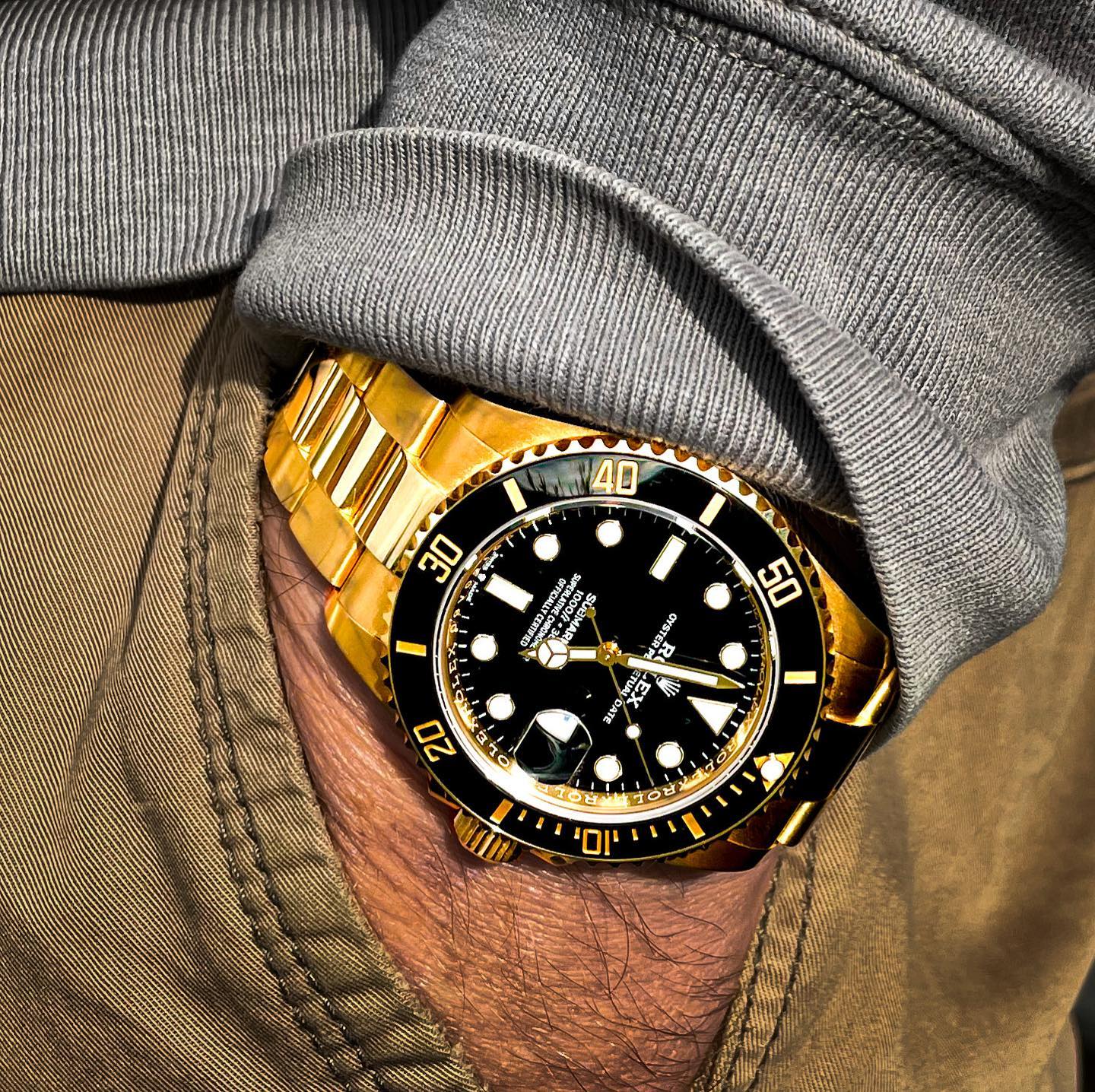 Rolex Perpetual Submariner m126618ln Series Black Gold