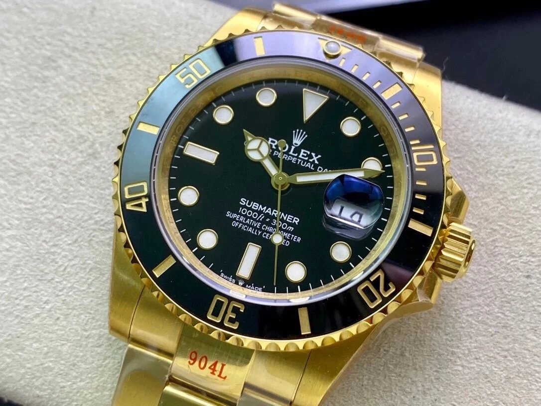 Rolex Perpetual Submariner m126618ln Series Black Gold